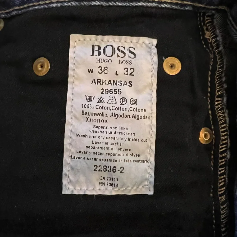 EUC Men's Boss by Hugo Boss Arizona Mid-Rise Straight Leg Jeans Size 36 x 32